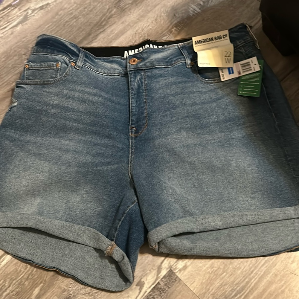 AmericaRagic short brand new Sz 22w